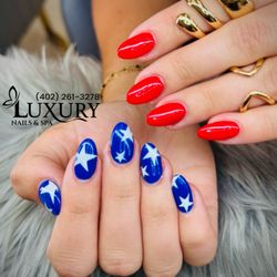 Luxury Nails and Spa