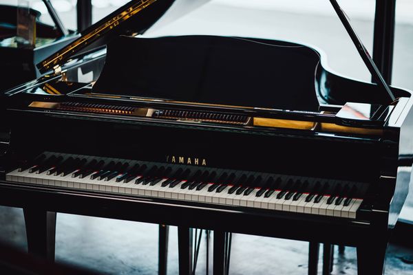 Refurbished/Reconditioned Pianos - Refurbished/Reconditioned Pianos Refurbished/Reconditioned Pianos - Refurbished/Reconditioned Pianos