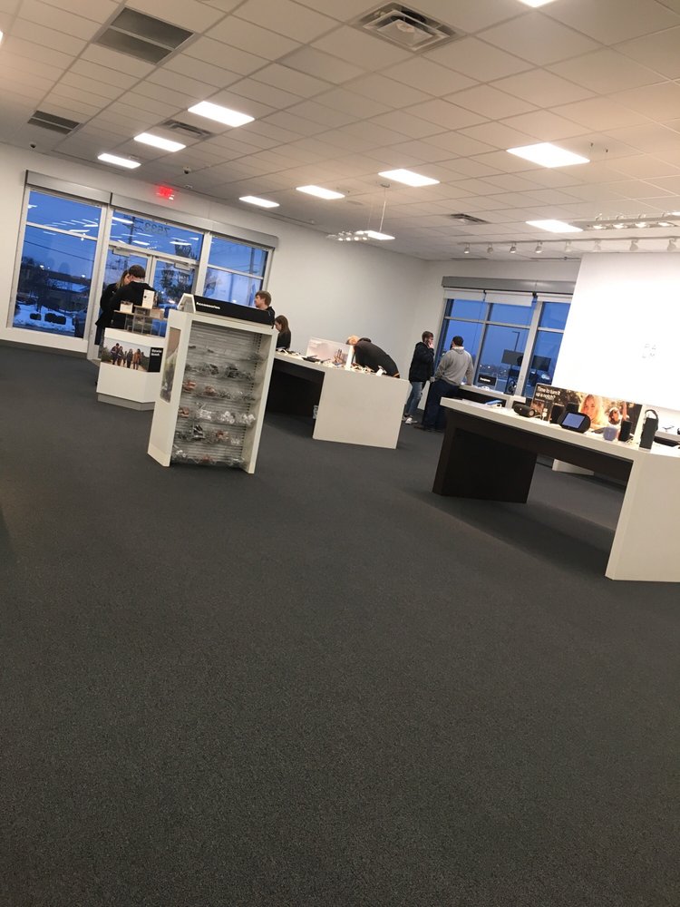 CELLULAR SALES, VERIZON WIRELESS AUTHORIZED RETAILER 2028 Florence