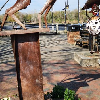 Wilmington Riverwalk - Parks Near Me - Wilmington, North Carolina Wilmington Riverwalk - Parks Near Me - Wilmington, North Carolina