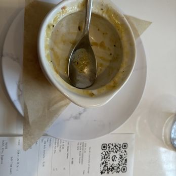 Museum Cafe - Tiny chicken pot pie for $19 + tax and mandatory 20% tip - Sandwiches Near Me - Chicago, Illinois