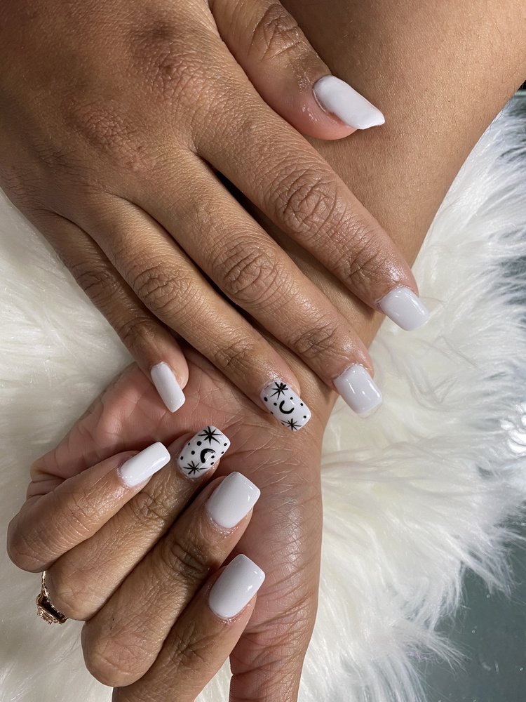 MONT BELVIEU NAILS SPA Updated September 2024 13 Photos & 13