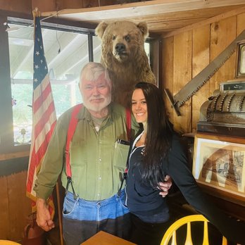 Artic Tavern - Pubs Near Me - Cosmopolis, Washington