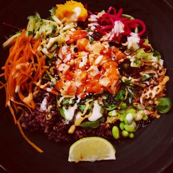 En Hakkore 2.0 - Salmon Wafu Poke Bowl with Black Rice - Asian Fusion Near Me - Chicago, Illinois