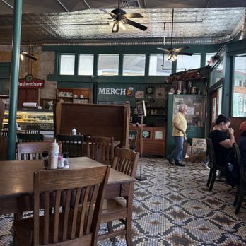 Schilo's - Delis Near Me - San Antonio, Texas
