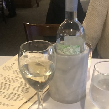 McMillin's Dining Room - Sauvignon blanc - New American Near Me - Roche Harbor, Washington McMillin's Dining Room - Sauvignon blanc - New American Near Me - Roche Harbor, Washington