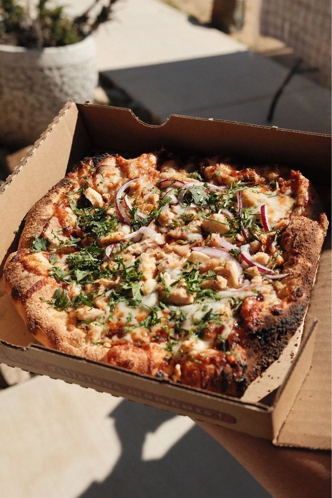 Brothers in Pizza Logo