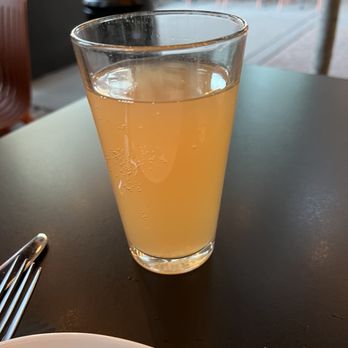 Pizzando - Guava cider - Pizza Near Me - Healdsburg, California
