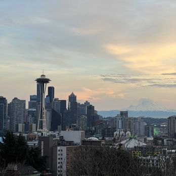 Kerry Park - Parks Near Me - Seattle, Washington