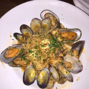 Trattoria Amici - Seafood Linguine. Delicious! - Italian Near Me - Glendale, California Trattoria Amici - Seafood Linguine. Delicious! - Italian Near Me - Glendale, California