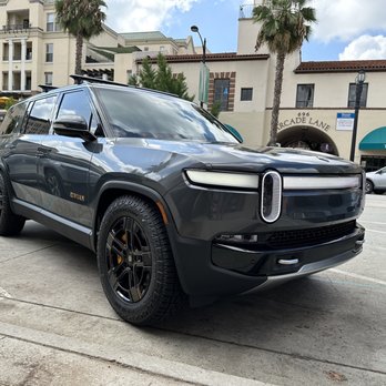Elevated Auto Concepts - Auto Customization Near Me - Pasadena, California
