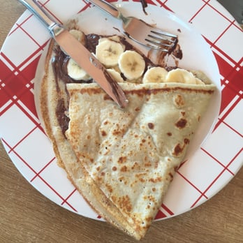 La Folie Douce - Nutella crapes. In France no less you can't go wrong there - Beach Bars Near Me - Cannes, 06