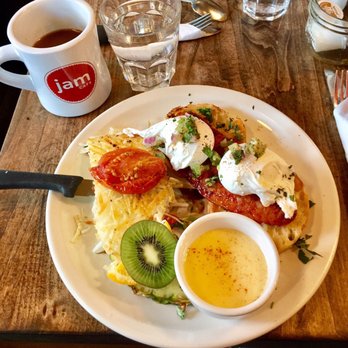 Jam Cafe on Beatty - Chorizo Bennie - Breakfast & Brunch Near Me - Vancouver, British Columbia