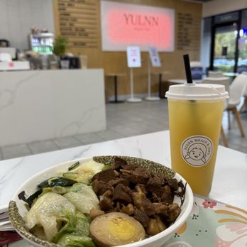 Yulnn Meals & Sips - Pork Stew bowl and Passionfruit yakult - Asian Fusion Near Me - Alafaya, Florida Yulnn Meals & Sips - Pork Stew bowl and Passionfruit yakult - Asian Fusion Near Me - Alafaya, Florida