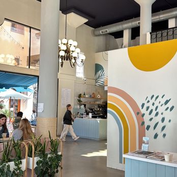 Hook And Press Donuts - Donuts Near Me - Santa Barbara, California