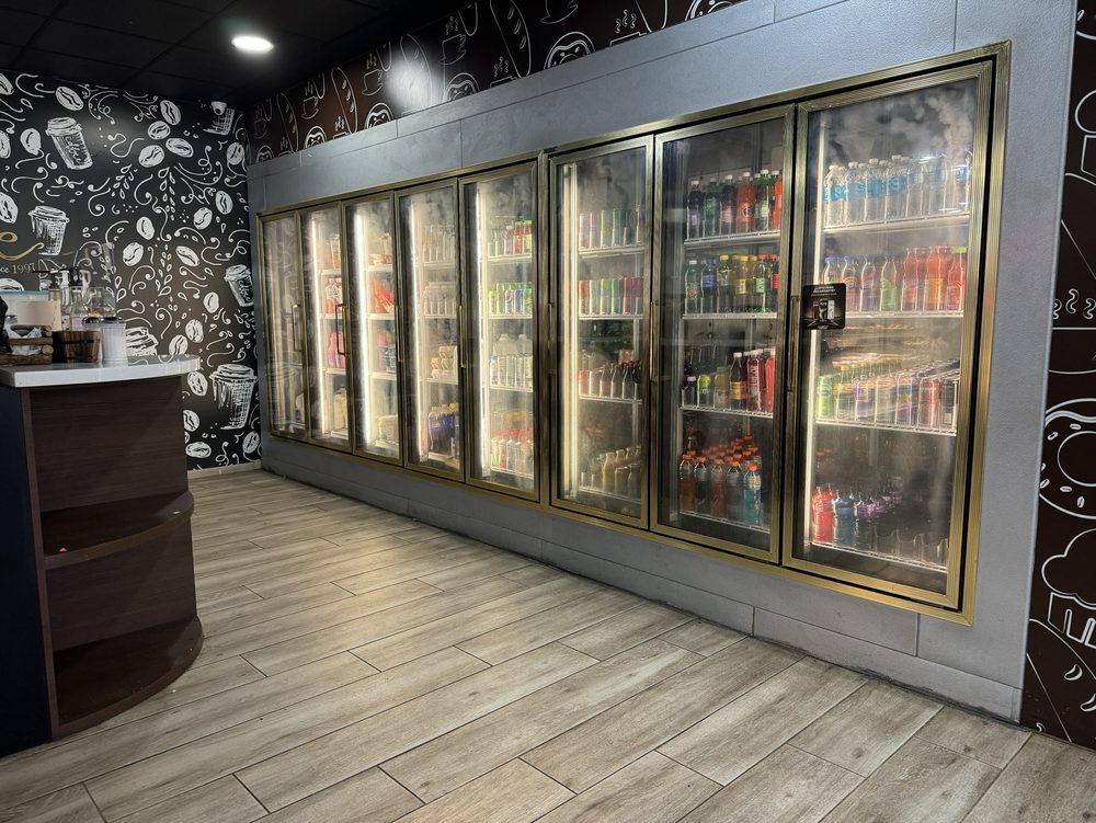 Michael's Bakery Logo