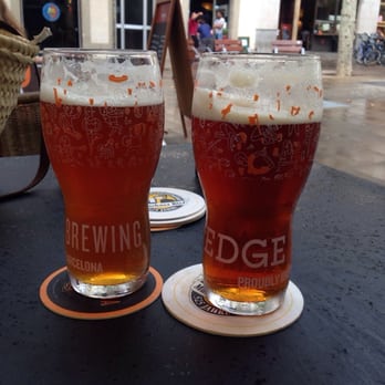 Homo Sibaris - Form left to right canvas and Cajun IPA, sweet and dry respectively - Spanish Near Me - Barcelona, B Homo Sibaris - Form left to right canvas and Cajun IPA, sweet and dry respectively - Spanish Near Me - Barcelona, B