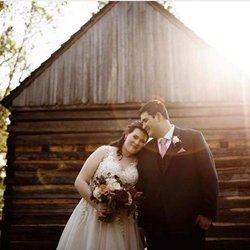 Stylish Occasions Wedding & Event Planning - Rustic Barn Wedding