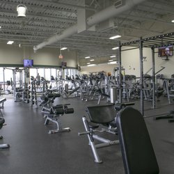 Tinley Fitness - Weight Training area