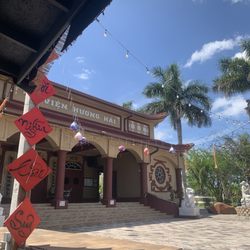 Tu Vien Huong Hai Florida - Huong Hai Monastery