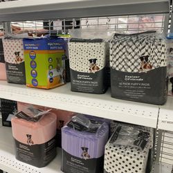 dd's DISCOUNTS - Here