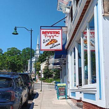 Mystic Pizza - Entrance - Pizza Near Me - Mystic, Connecticut Mystic Pizza - Entrance - Pizza Near Me - Mystic, Connecticut