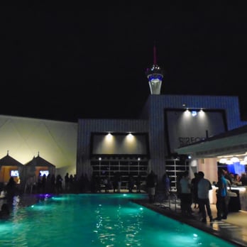 Foxtail Pool Club - Dance Clubs Near Me - Las Vegas, Nevada