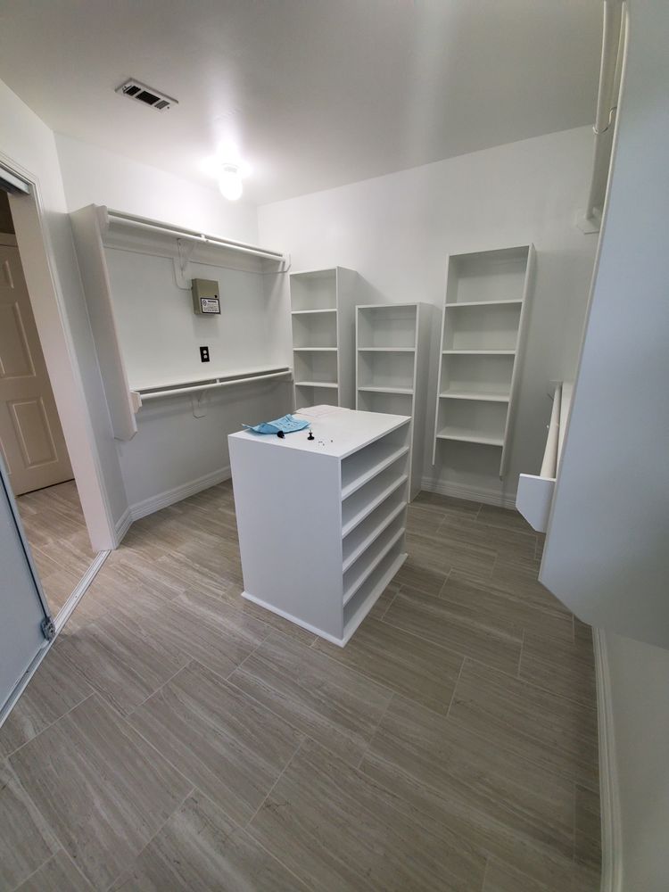 Slide of Luna General Contractors