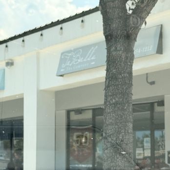 TeBella Tea Company - Outside - Coffee & Tea Near Me - Tampa, Florida