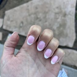 Royal Nails & Spa