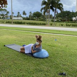 The Secret Behind The Hourglass. Outdoor Personal Training. Working side obliques with Bosu Ball.