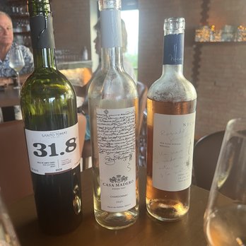 Gustino - Dark, white, blend - Italian Near Me - Cancún, ROO Gustino - Dark, white, blend - Italian Near Me - Cancún, ROO
