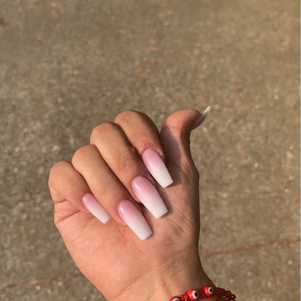 Royal Nails Spa - Nail Salons Near Me - Gilroy, California