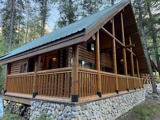 Cathedral Mountain Lodge by null