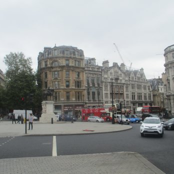 Trafalgar Square - Landmarks & Historical Buildings Near Me - London, XGL
