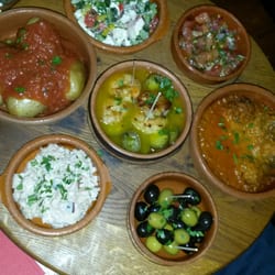 Taquitos Cantina Y Bar - Tapasplatte für knapp 16€