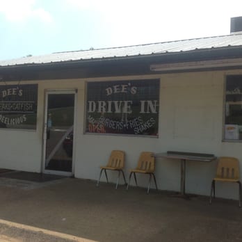 Dee's Drive In - Dee's Drive In - Restaurants Near Me Dee's Drive In - Dee's Drive In - Restaurants Near Me