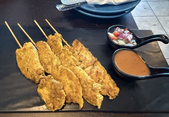 ANN THAI CUISINE by null