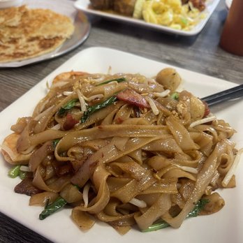 Borneo Eatery - Indonesian Near Me - Alhambra, California