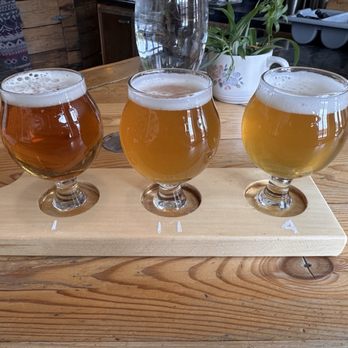 La Barberie - IPA flight - Breweries Near Me - Quebec City, Quebec La Barberie - IPA flight - Breweries Near Me - Quebec City, Quebec