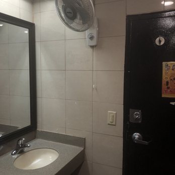 TA - Sink area - Gas Stations Near Me - Meridian, Mississippi TA - Sink area - Gas Stations Near Me - Meridian, Mississippi