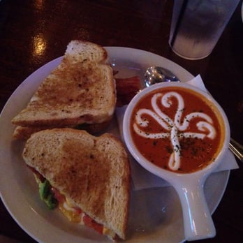 Mo's Irish Pub - grilled cheese, with 4 types of cheeses bacon avocado and tomato! along with amazing tomato soup - American Near Me - Houston, Texas Mo's Irish Pub - grilled cheese, with 4 types of cheeses bacon avocado and tomato! along with amazing tomato soup - American Near Me - Houston, Texas