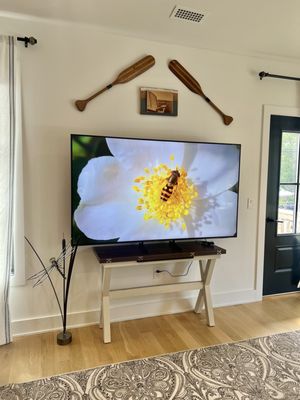 Queen Bee Artisan Market by null