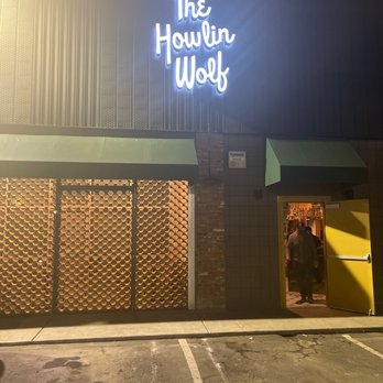 The Howlin Wolf - Entrance - Cocktail Bars Near Me - Fresno, California
