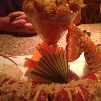 Siam Palace - Red lobster roll - Thai Near Me - Miami, Florida