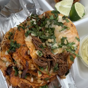 Taco’n Mdres - Quesabirrias - Food Trucks Near Me - Columbus, Ohio