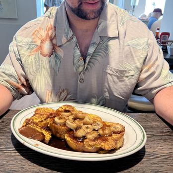 Pirates Den Restaurant - Banana foster French toast - Seafood Near Me - Brigantine, New Jersey