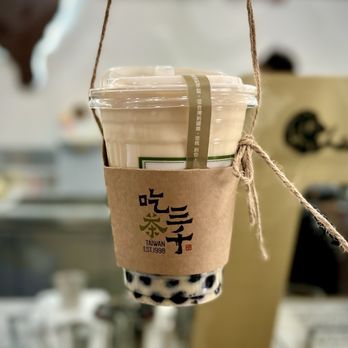 Chicha San Chen - High Mountain Pouchong Tea w/ Cream & Boba - Bubble Tea Near Me - New York, New York Chicha San Chen - High Mountain Pouchong Tea w/ Cream & Boba - Bubble Tea Near Me - New York, New York