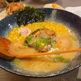 Tonkotsu ramen Tonkotsu ramen