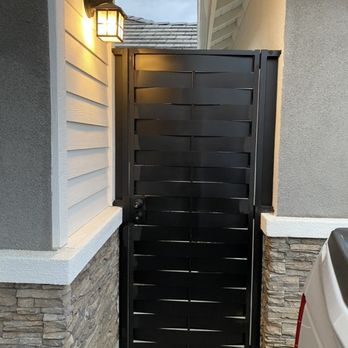 Andy's Wrought Iron - Courtyard gate - General Contractors Near Me - Riverside, California Andy's Wrought Iron - Courtyard gate - General Contractors Near Me - Riverside, California